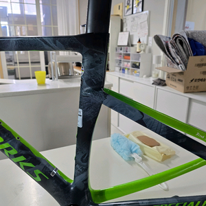 벤지 한정판 사간7x 프레임판매합니다