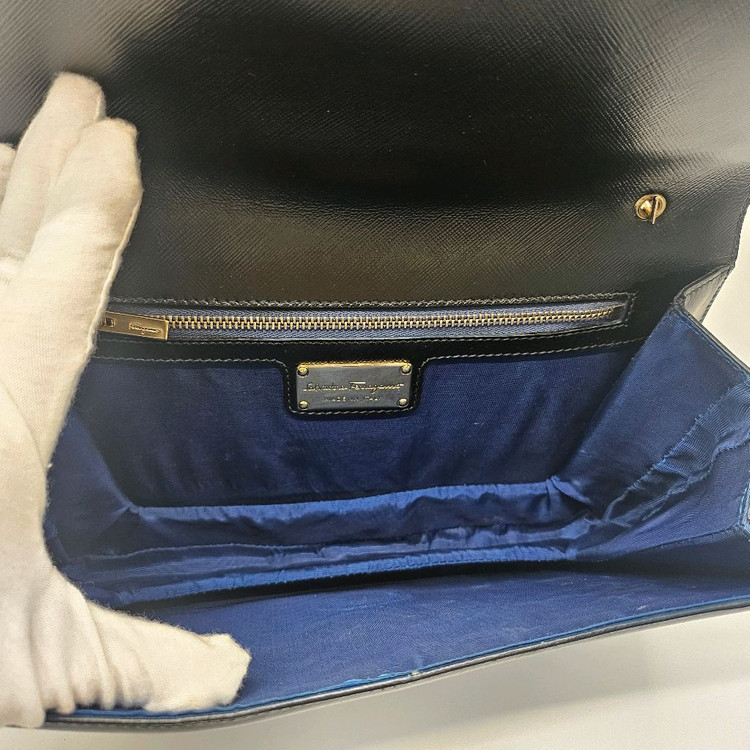 정품 페라가모 지니 체인 크로스백--7