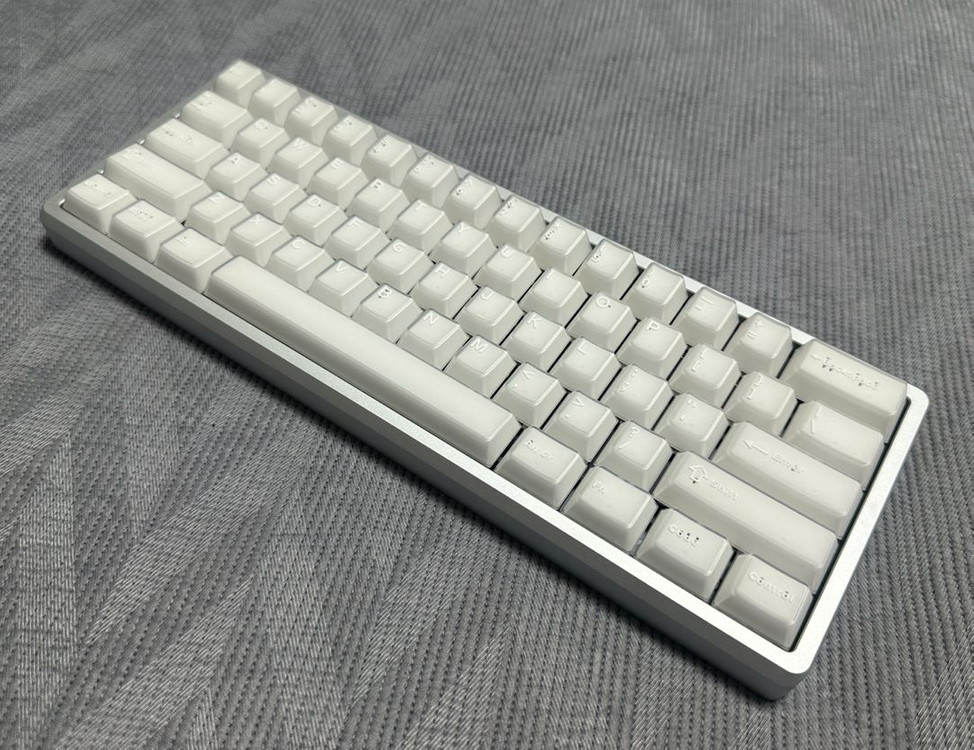 Venom60HE 베놈60HE 8K 래피드 트리거 커스텀 자석축 키보드--1