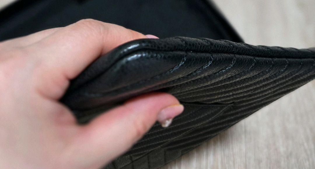 정품 샤넬 쉐브론 캐비어 미듐 클러치 (급처분가)--5