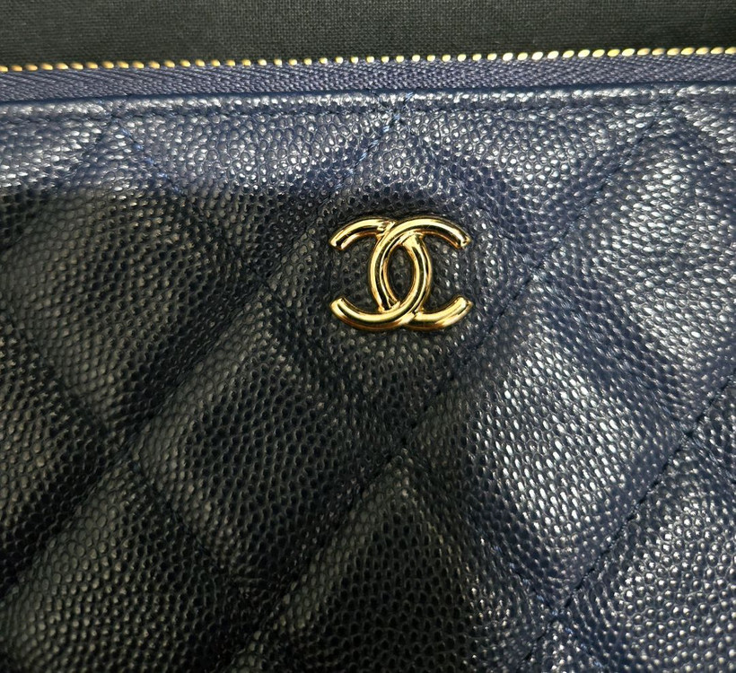 정품 샤넬 캐비어 미듐 클러치(컨디션굿)--3