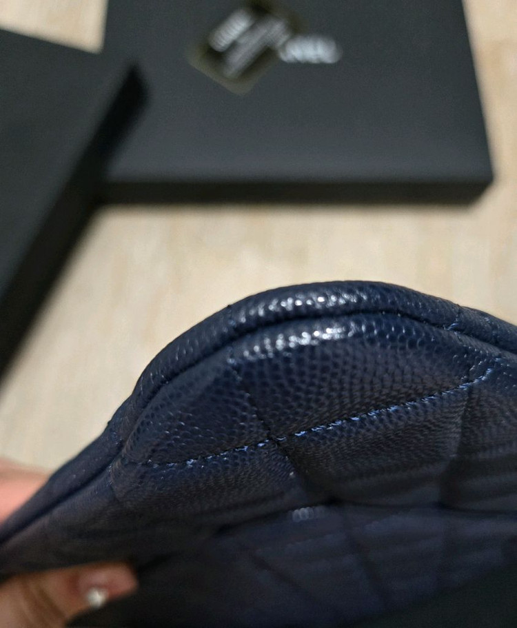 정품 샤넬 캐비어 미듐 클러치(컨디션굿)--6