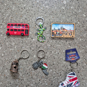 유럽여행 기념품 키링과 마그넷