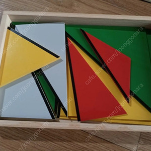 아가월드 몬테소리 니엔후이스(구성상자, 세계지도카드, 꼭지원기둥) 이미지