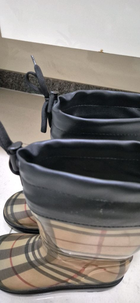 버버리. 레인부츠 ㅡ210사이즈 정품--2