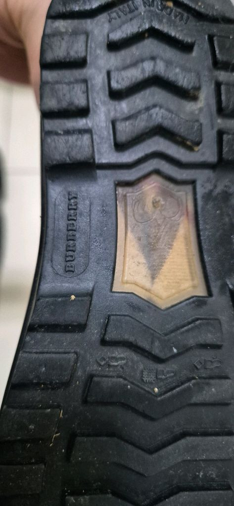 버버리. 레인부츠 ㅡ210사이즈 정품--5