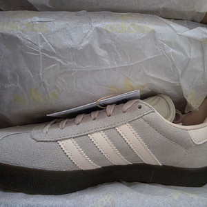 [새상품] 아디다스 가젤 퍼티 그레이 헤일로 아이보리