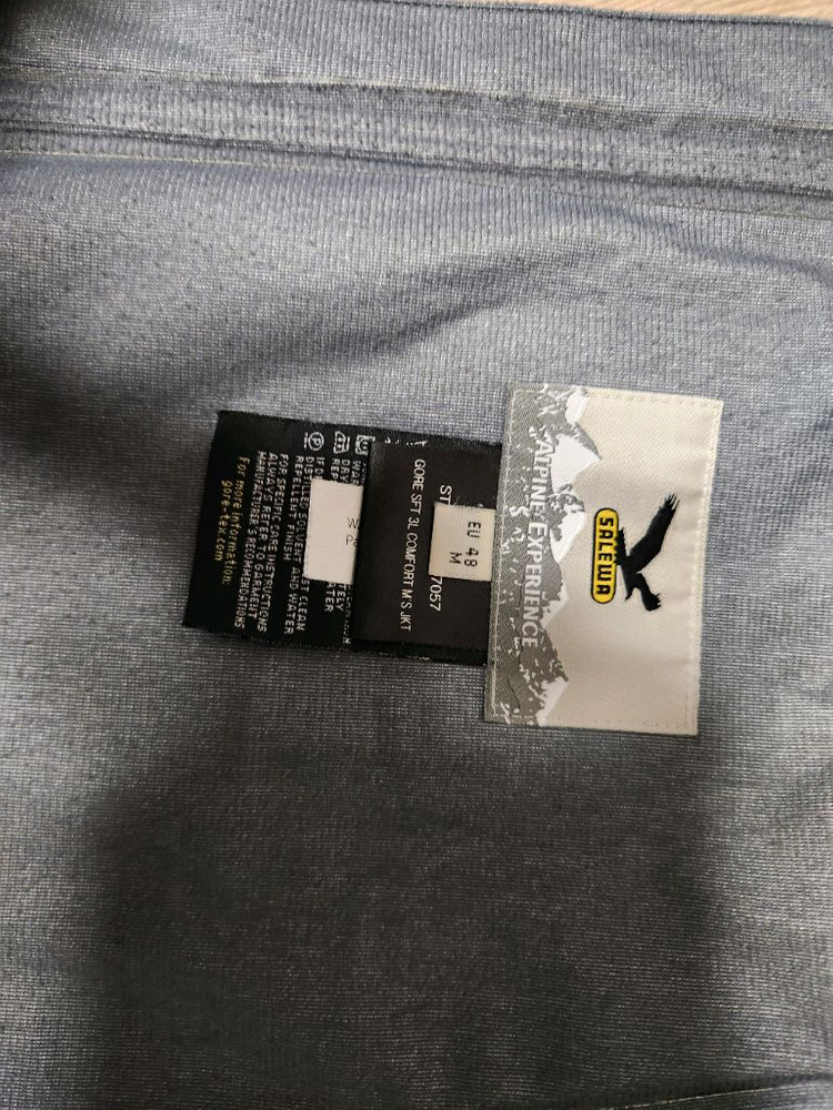 고어텍스 소프트쉘 바람막이--3