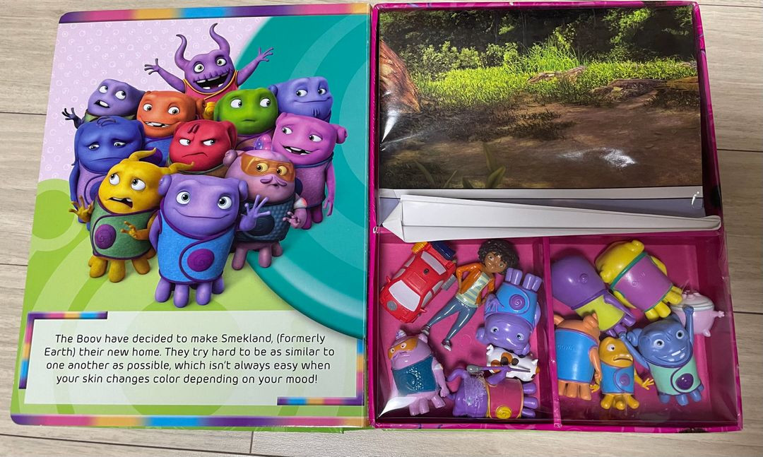 드림웍스 홈 My Busy Books 피규어 세트--4