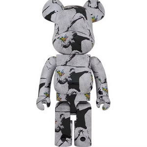 1000% 뱅크시 플라워 봄버 베어브릭 판매 이미지