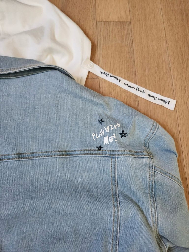 에어워크 데님잠바 135 XS 사이즈 판매합니다거의 안입어서 상태 깨끗합니다직거래 택배거래 가능합니다직거래 서초2동 이미지