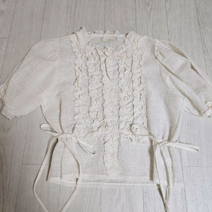 [새상품] 루시르주 블라우스