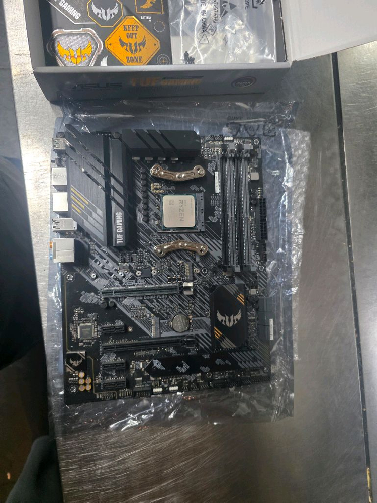 AMD Ryzen 7 5800X + ASUS TUF GAMING B550-PLUS 세트 판매합니다--6
