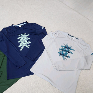 요넥스 여성 긴팔티 2개