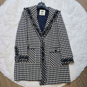 럭키슈에뜨 체크 세일러 하프 코트 36