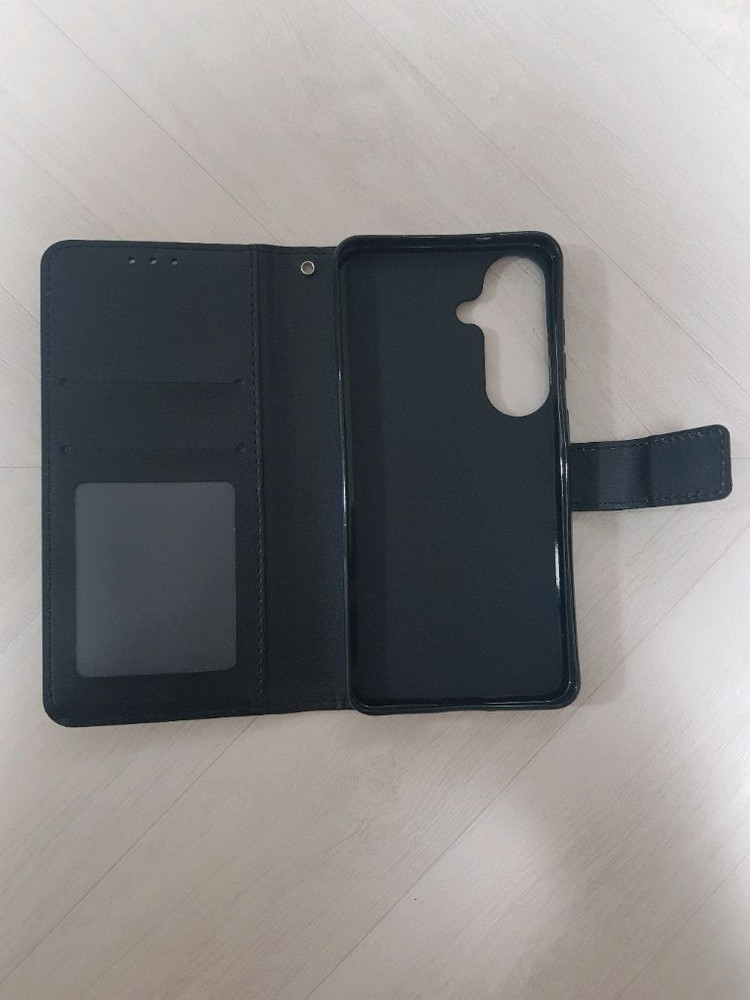 갤럭시 S26 휴대폰 케이스 가죽 다이어리 카드수납 지갑 블랙 이미지