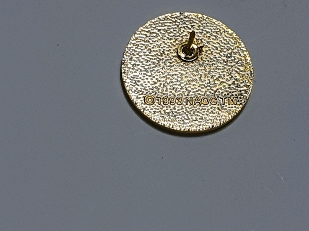 금, 은, 동 메달 형식의 나가노올림픽 기념뱃지 3종 이미지