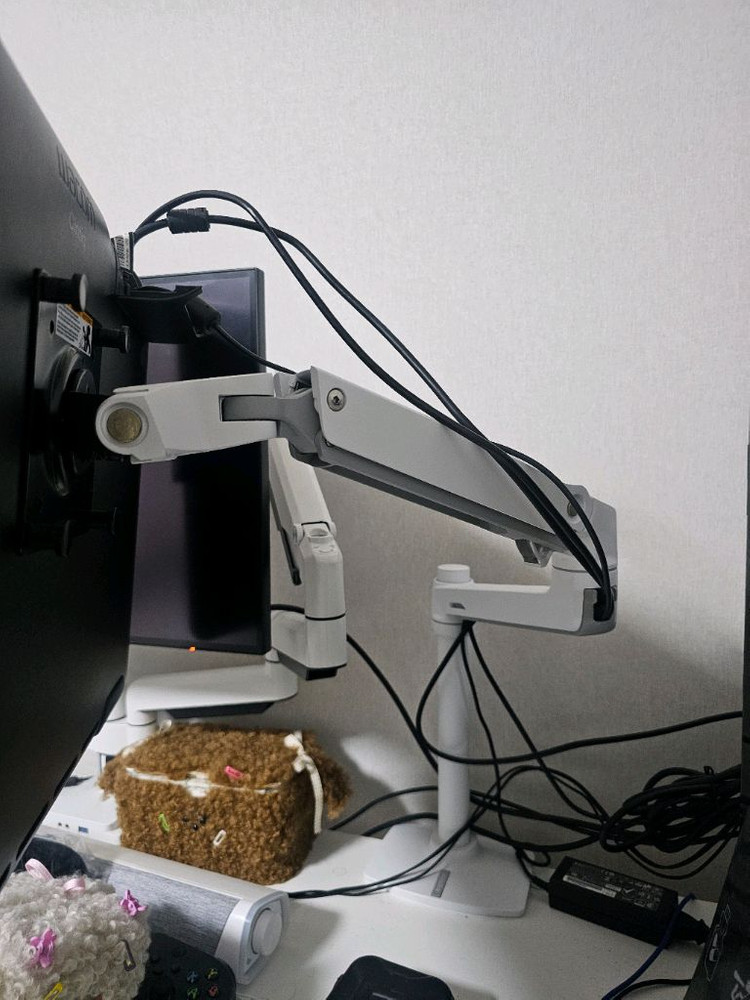 와콤 신티크 22 DTK-2260 + 어고트론 LX 모니터암 화이트--1