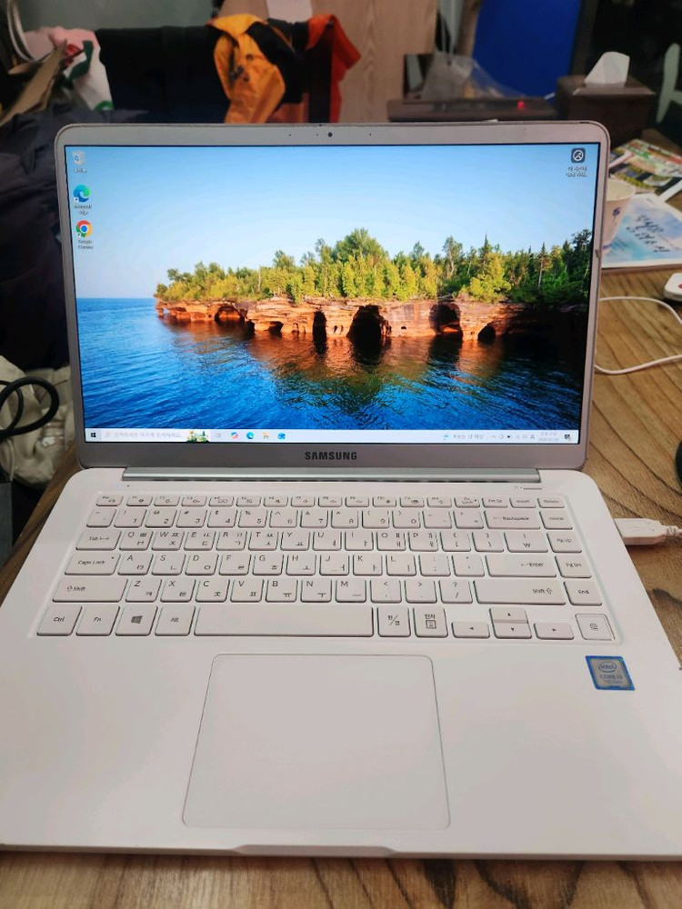 삼성노트북 (nt900x5n) i3. 7세대 이미지