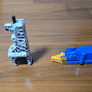 애니멀포스 무장큐브 지브라 플레티퍼스 일괄판매 상태좋아요