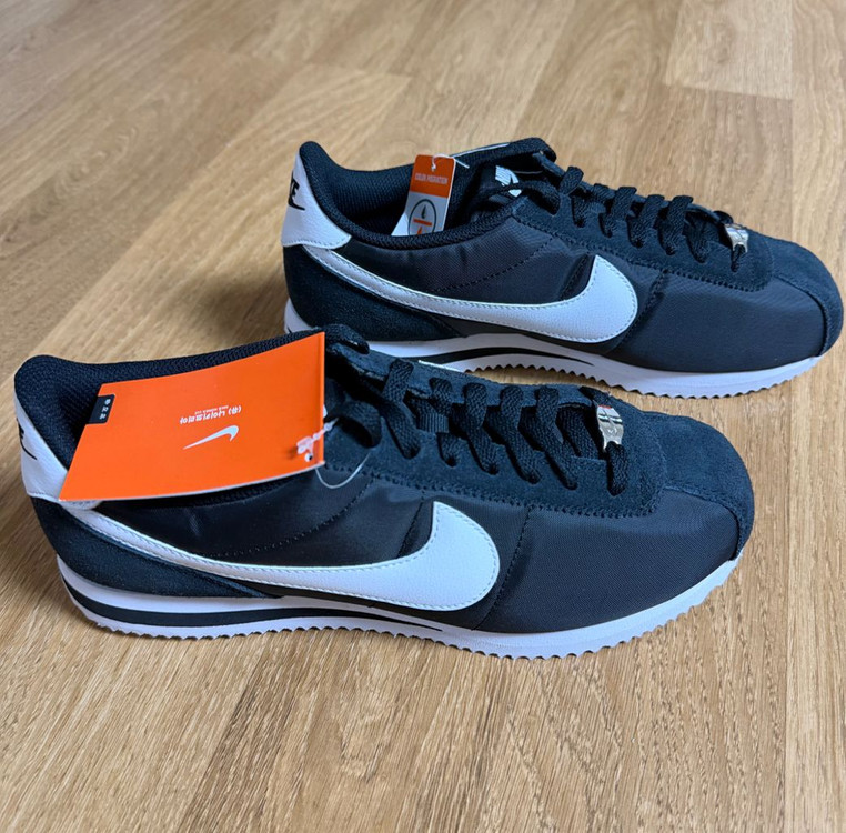 [265 270] 나이키 코르테즈 텍스타일 검흰 운동화 이미지