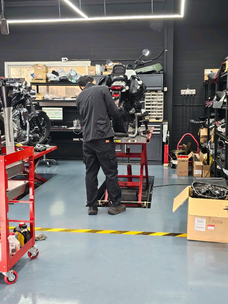 혼다 레블500 2021년식 1.8만km--4