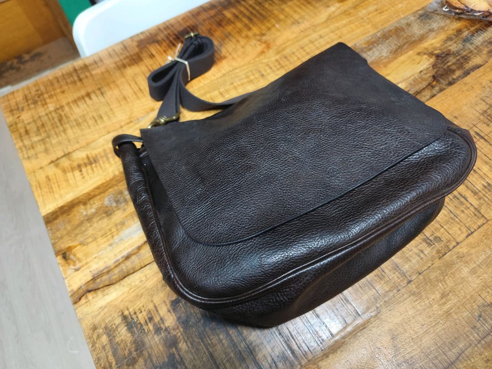 멀버리 다크 브라운 리얼 가죽 메신저백--3