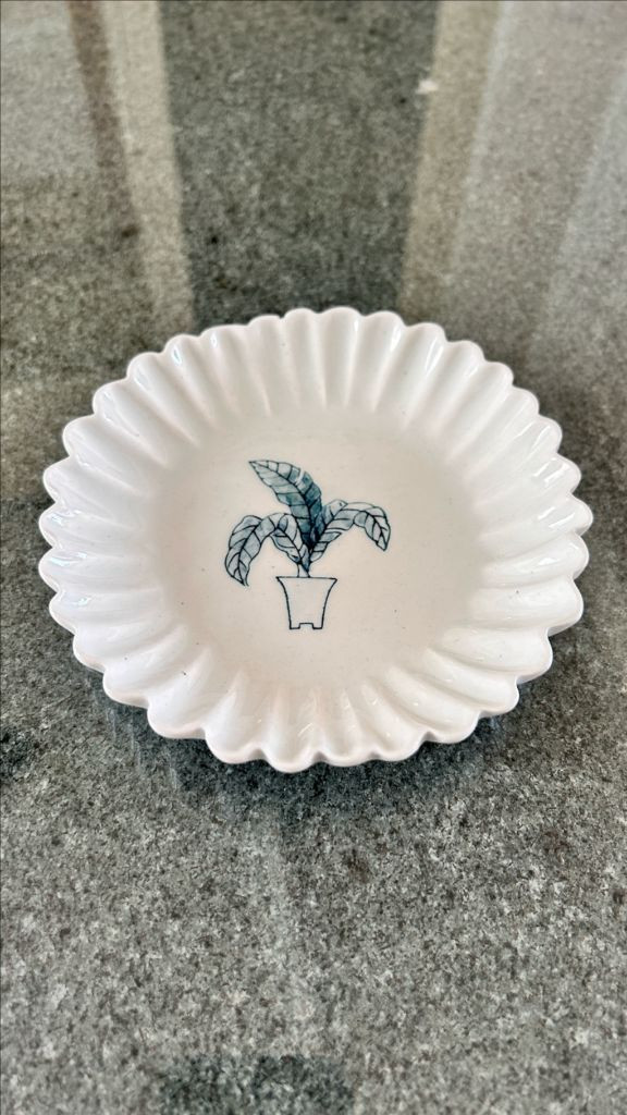 이정현 작가 파초문양 접시(13.8~14.5cm)--1