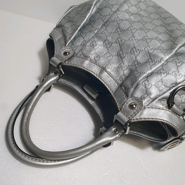 정품 ㅡ구찌ㅡ가죽 토트백--2