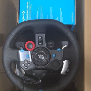 로지텍 G29 레이싱휠+쉬프터