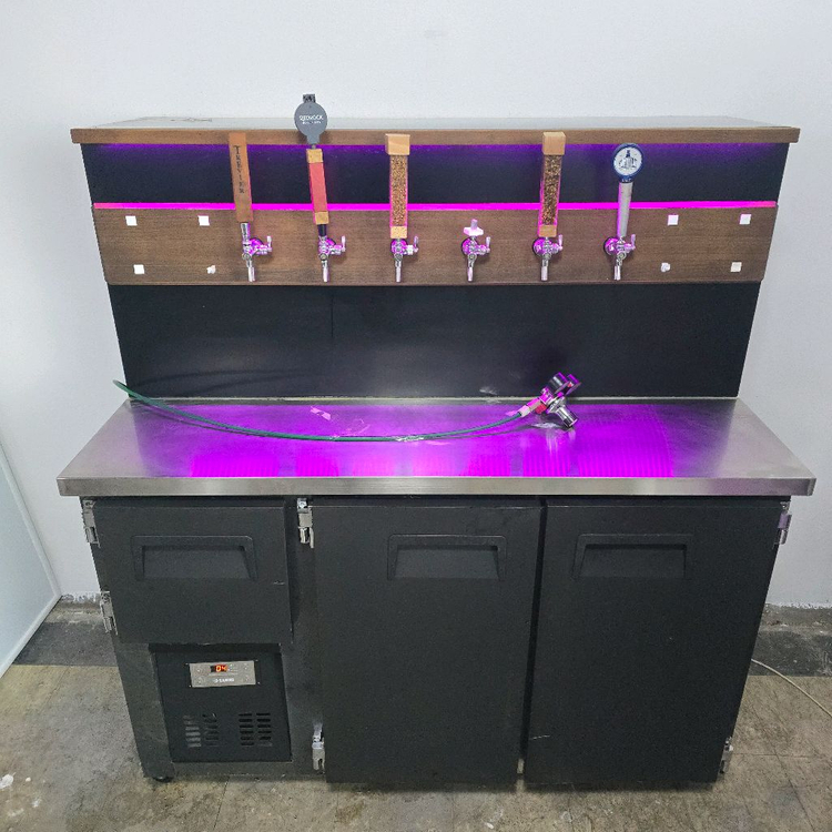 간냉식 생맥주 냉장고 6구 타워 디스펜서 케그--1