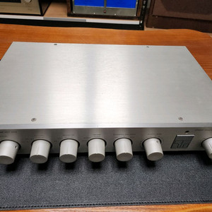 초기형 Threshold (스레숄드) Model FET One 프리앰프