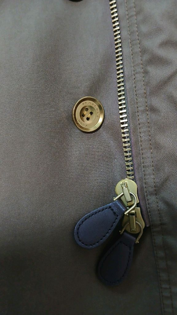 버버리 런던 더블 트렌치코트 카키(상태최상)정품--9