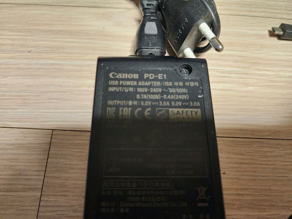 소니 FW50 배터리 ,acc-trw 충전기,캐논 LP-E6 lp-e17 lp-e12 PD-E1 어댑터en-el4a--7