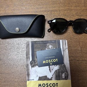 모스코트 렘토쉬 선글라스