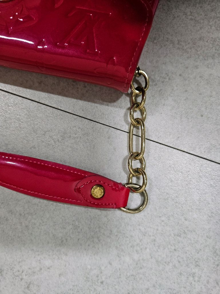 루이비통 미니숄더백--1