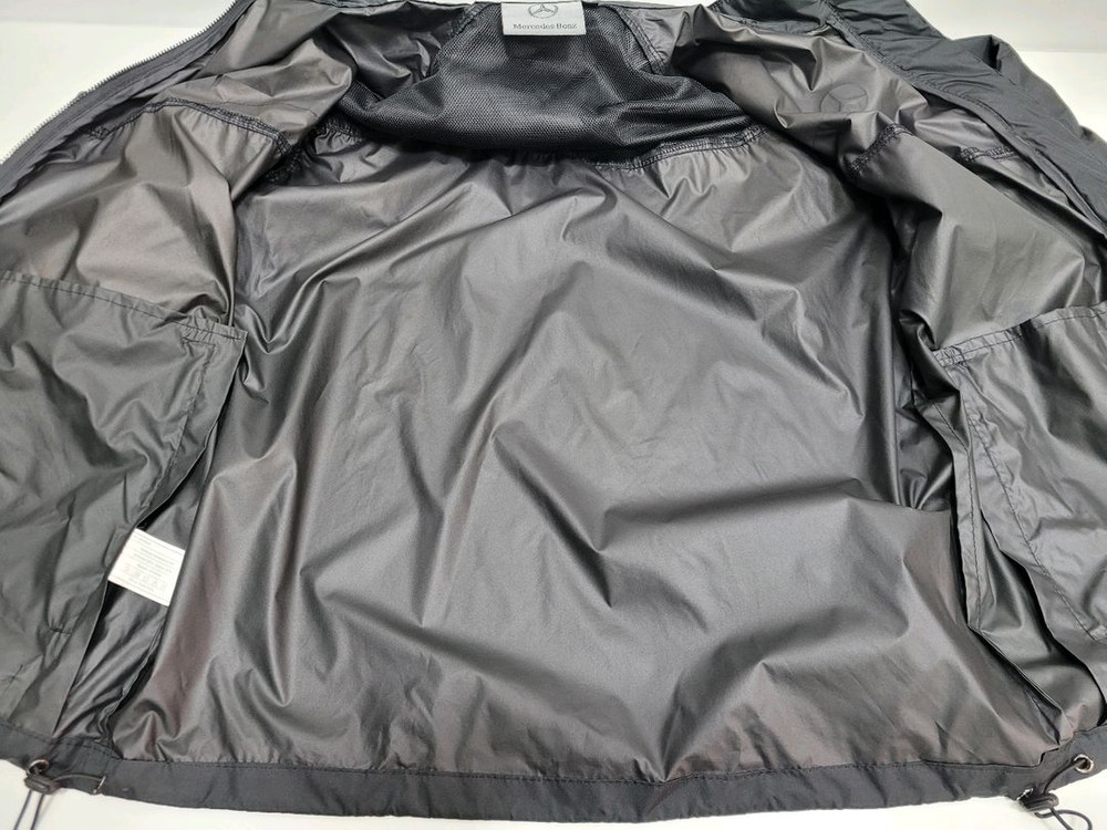 메르세데스 벤츠 바람막이 자켓 / 남 L (추천 95) 블랙 이미지