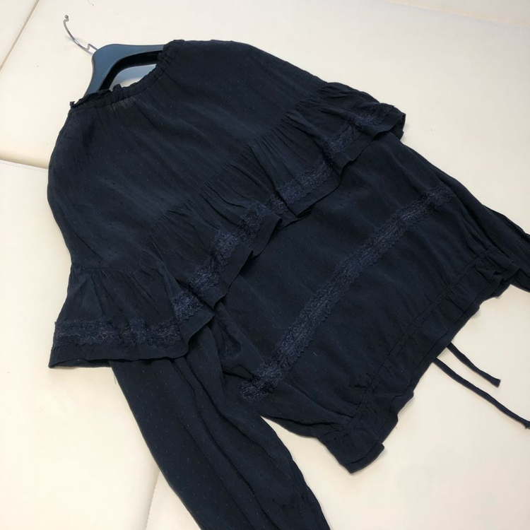 TIME 타임 21년 인견 아일렛 레이스 리본 블라우스 결혼식 하객룩--6