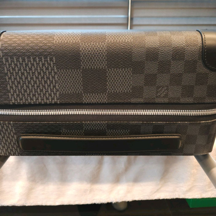 루이비통 호라이즌 55 캐리어 여행가방 한정판 정품--6