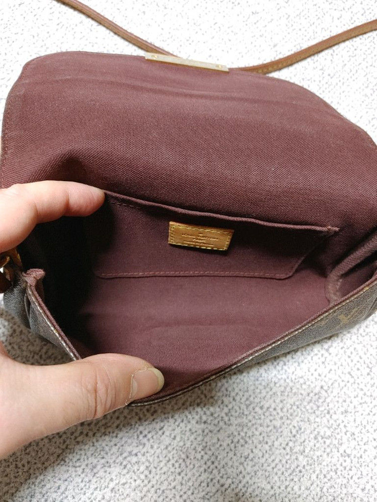 정품 루이비통 페이보릿 pm 크로스백 클러치백--6