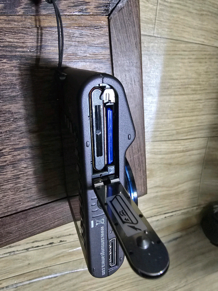 컴팩트 디지털카메라삼성 VLUU NV20 디지털 카메라--6