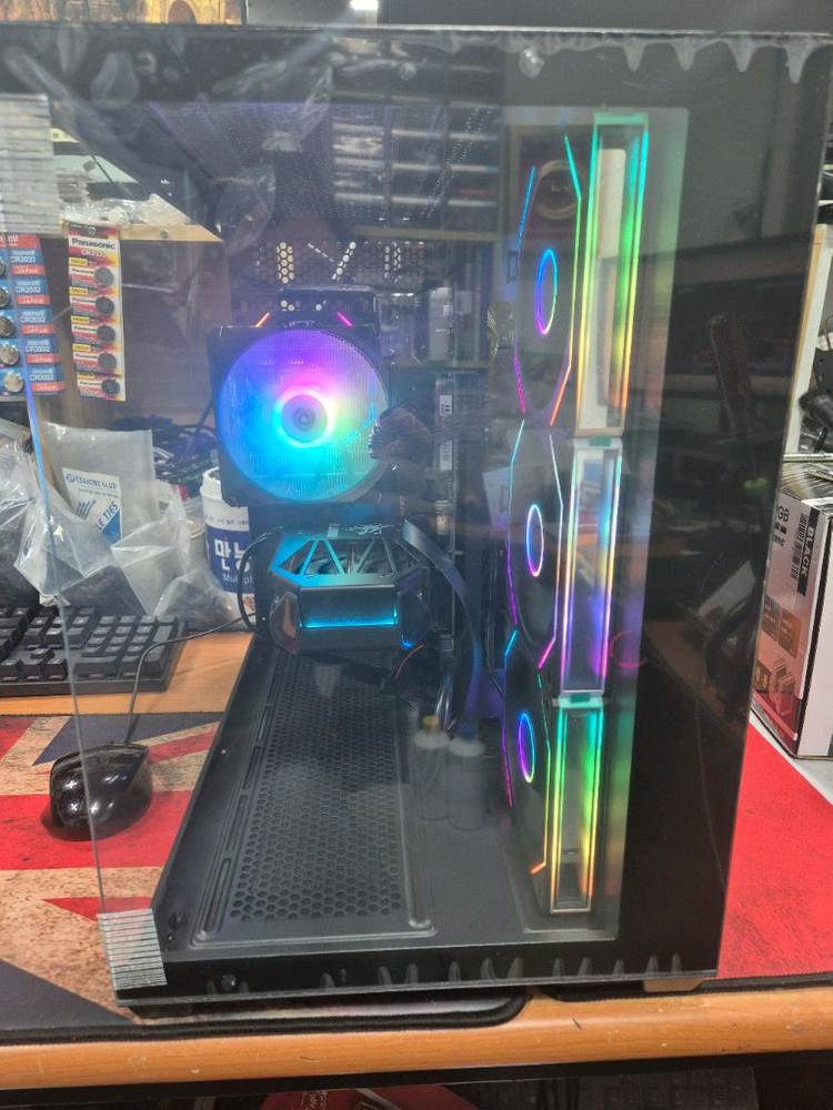 [경산]게이밍 컴퓨터 판매(RX 9060 XT 16GB)--3