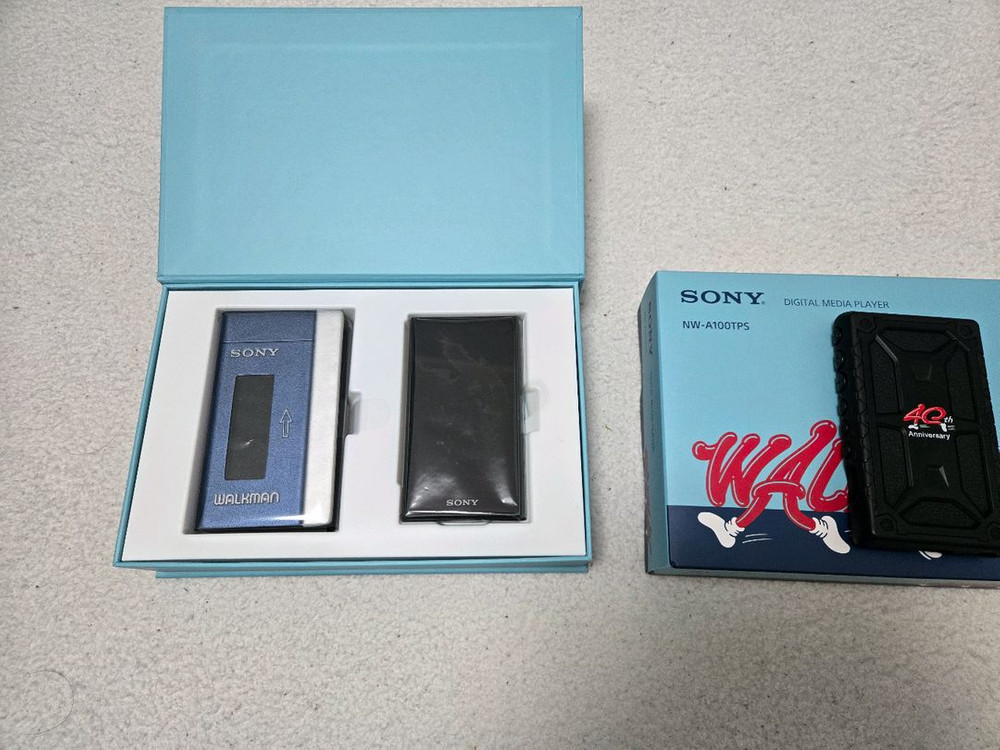 소니 워크맨 40주년 기념 국내 200대 한정 모델 (NW-A100TPS)--1