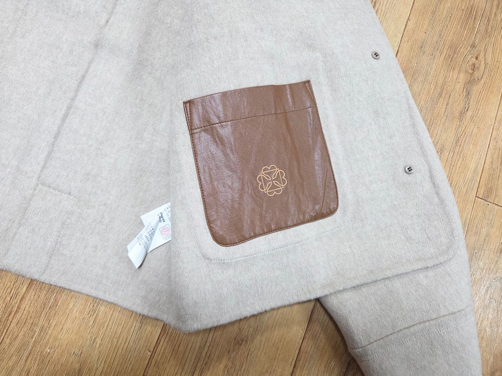 앳코너(at.corner) 핸드메이드 크롭 울자켓 프리사이즈 새상품--8