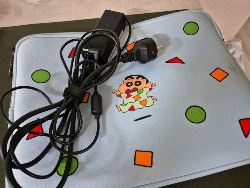 삼성 슬림 노트북 13인치 NT900X3K-K26--2