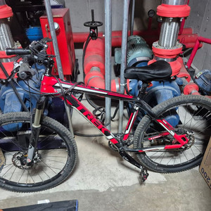 트렉(Trek) 8500 자전거 판매합니다