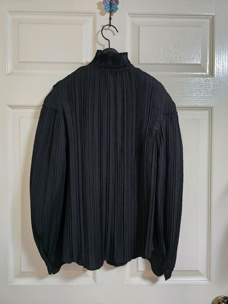 오브제 플리츠 러플 블라우스--5