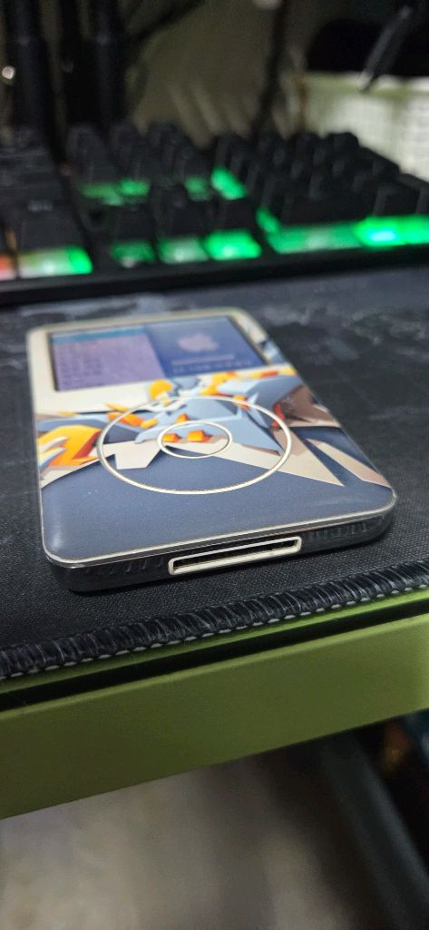 아이팟 6세대 80기가 이미지