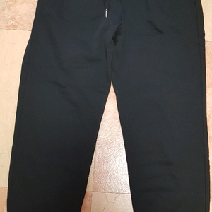 아미 스몰로고 블랙 조거팬츠[32-34]가격내림