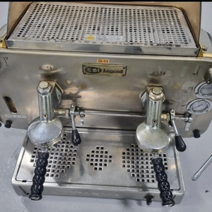 훼마FAEMA e61 레전드 에스프레소 머신